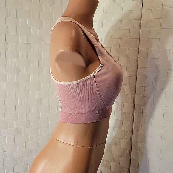 BRAND NEW I BELIEVE SPORT BRA WITH REMOVABLE PADDING - Picture 6 of 13